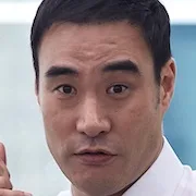 Bae Sung-woo as Ko Suk-dong