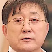 No Ju-Hyeon as Shin Ki-Rim
