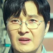 Lee Do-Hyung portrait photo