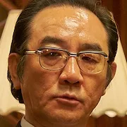 Kim Hong-fa as Kim Myung-soo