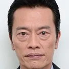 Kenichi Endo as Takashi Ebina