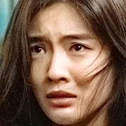 Lee Sun-bin as a mysterious passenger