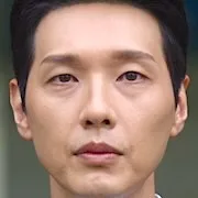 Ji Hyun-Woo as Hyun Min-Cheol