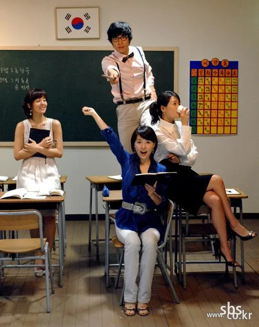 Kang Nam Mom promotional poster