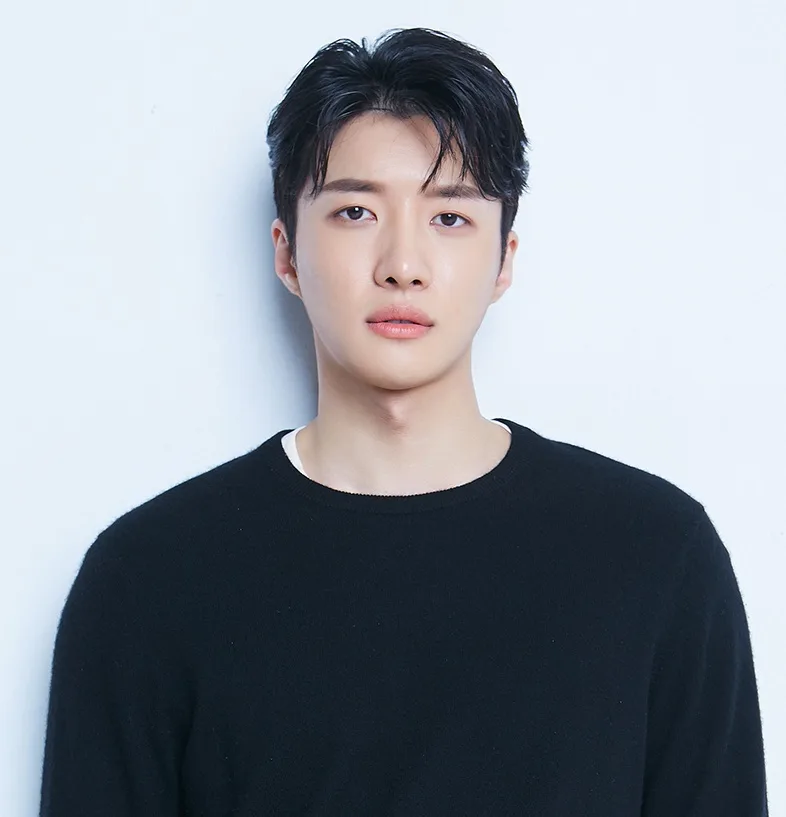 Kim Seo-Ha profile portrait