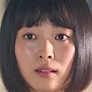 Hana Kawamura as Momo-chan