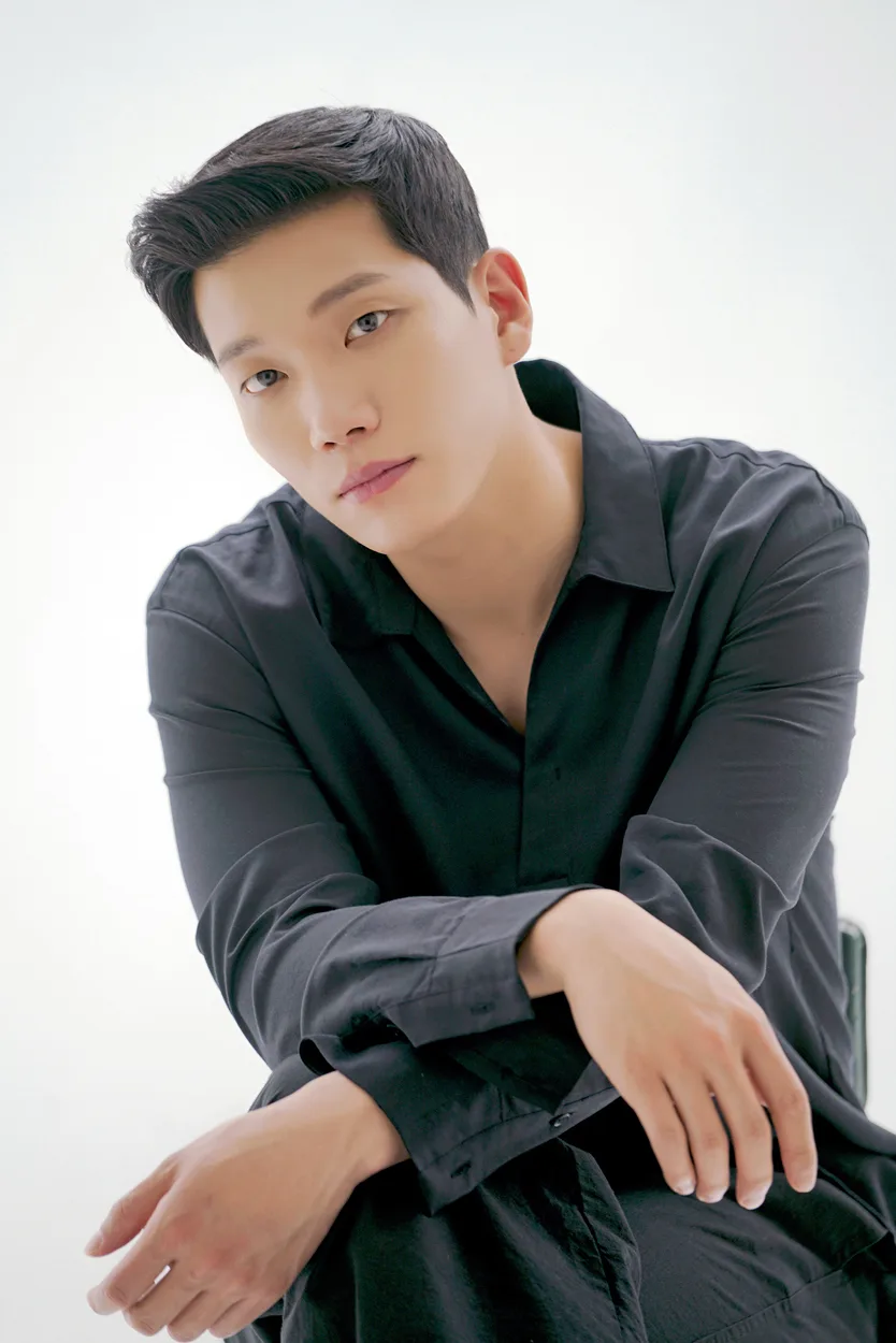 Portrait of South Korean actor Kim Kyung-nam
