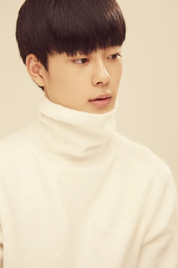 Portrait of Yoo Seon-Ho