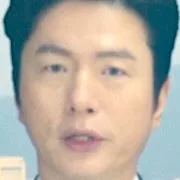 Supporting cast member Lee Dong-Kyu