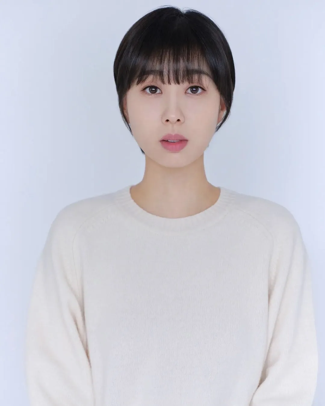 Park Ji-Yeon profile photograph