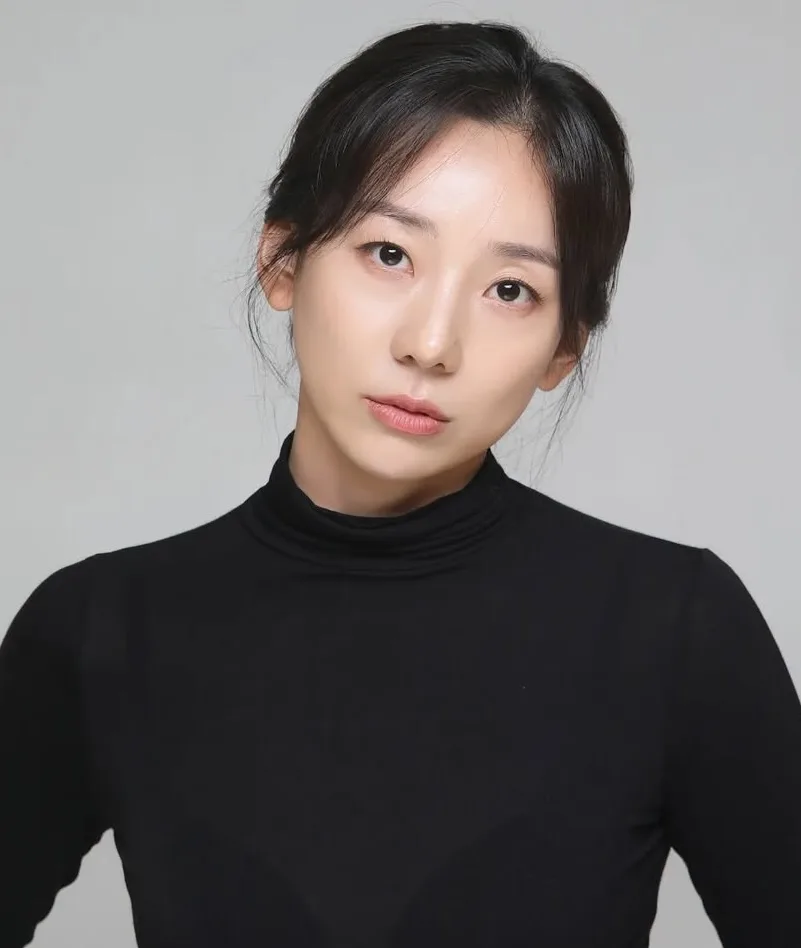 Kim Eun-Young portrait photograph