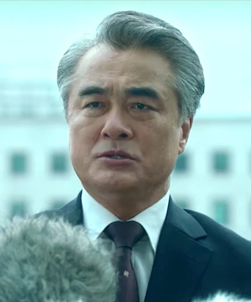 Portrait of actor Suk Yoon-Ho