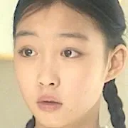 Kang Hye-Rin as child Song Ha-Dam