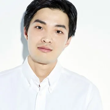 Kyosuke Tani in 1990 profile representation