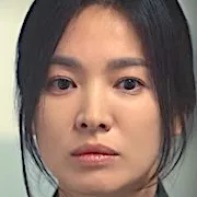 Song Hye-kyo as Moon Dong-eun