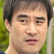 Actor Bae Sung-Woo