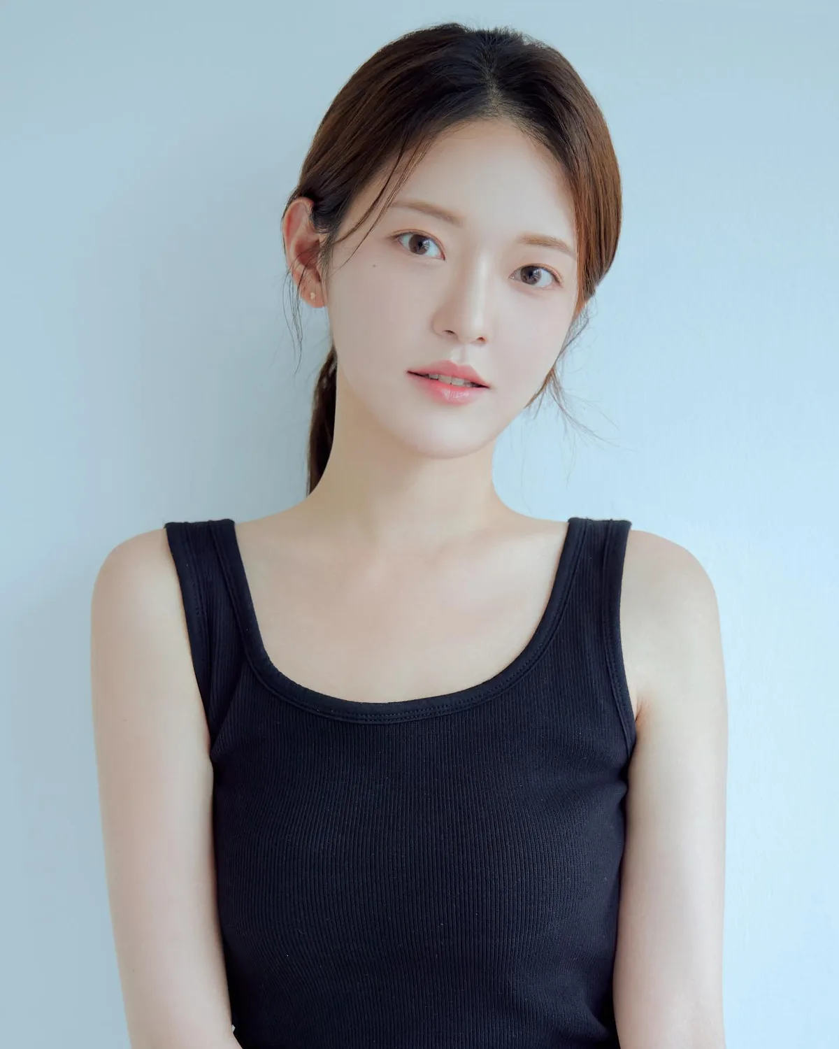 Portrait photograph of actress Cha Ye-Ri