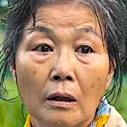 Byun Jung-Hee as Oh Jun-Il's mom