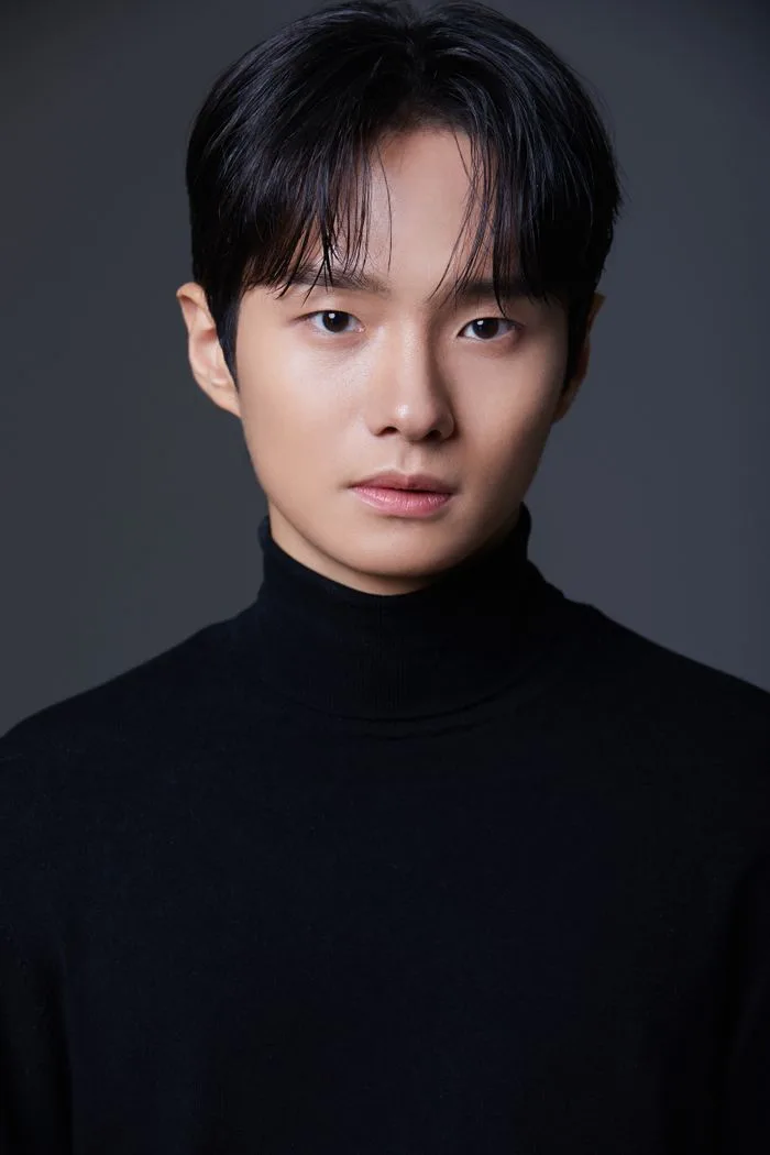 Portrait of Bae Jun-Hyung