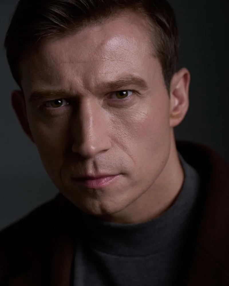 Mitch Craig in 1989 portrait style
