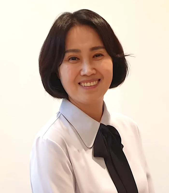 Portrait of South Korean actress Jo Young-Mi