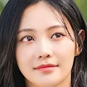 Woo Da-Vi actress portrait