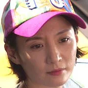 Jo Eun-Ji as Chae-Rang's mother