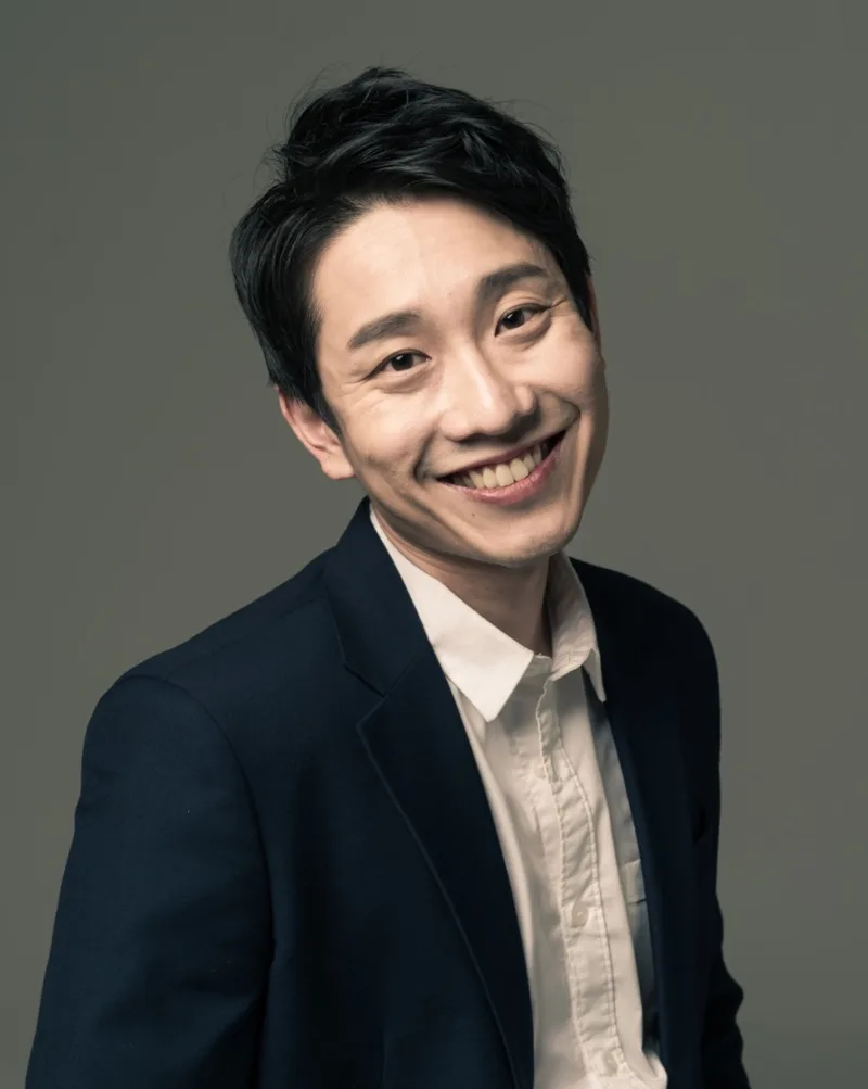 Kim Joon-Hee profile portrait photograph
