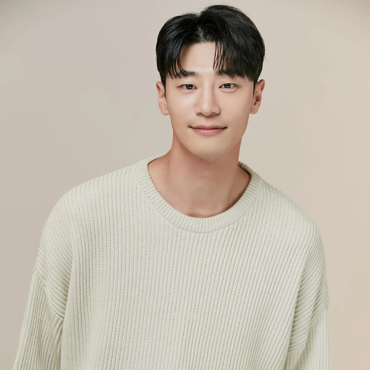 Yoo In-Hyuk portrait photograph