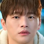 Seo In-Guk as Park Kyeong-Nam