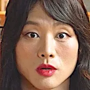Kim Seol-Jin as Jennifer