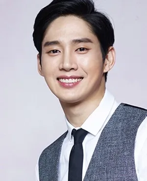 Park Sung-Hoon portrait