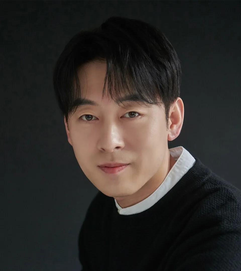 Portrait of South Korean actor Park Hyoung-Soo