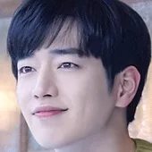 Seo Kang-Joon as Lim Eun-Seob