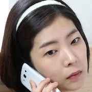 Actress Shin Yoo-Joo