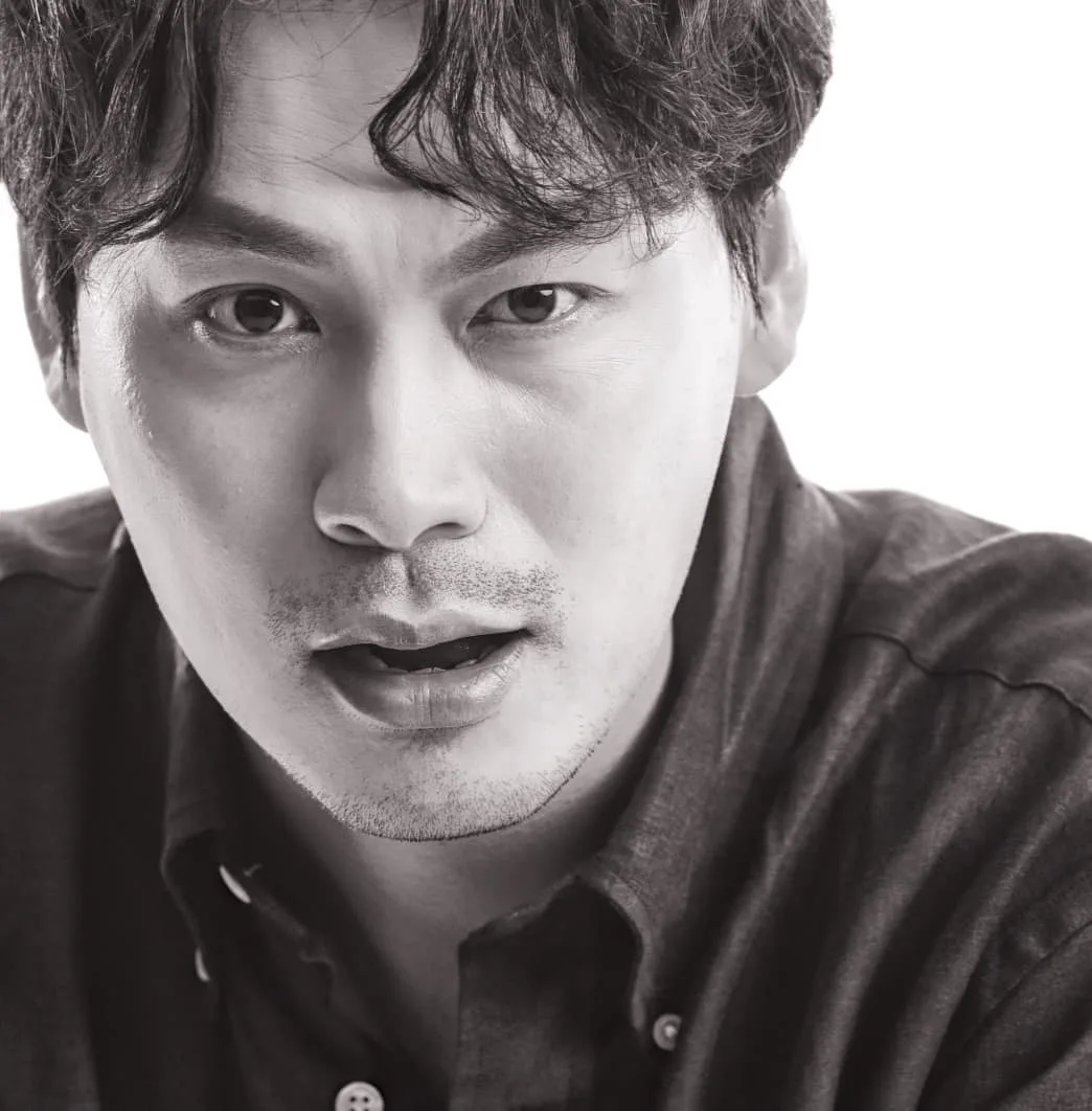 Yoo Il-Han portrait photograph