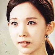 Yoon Joo-Hee as Seo Joo-Mi