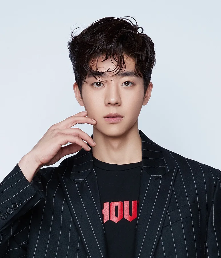 Chae Jong-Hyeop portrait profile photograph