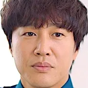 Actor Cha Tae-hyun