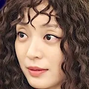 Actress Song Ji-In