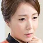 Jung Ji-Yoon