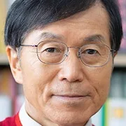 Mitsuru Hirata