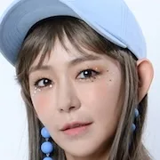Shim Yi-Young as Yoon Ye-Eun