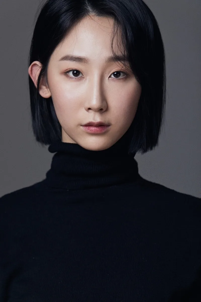 Portrait of Park Hyo-Bin