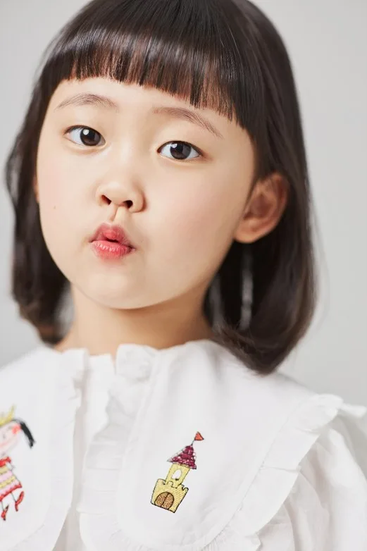 Yoo Ri-El profile photograph