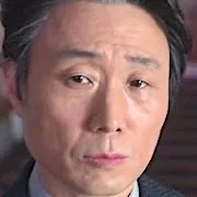 Shin Mun-Sung as Cha Mu-Hee's uncle