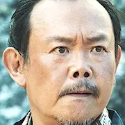 Yoshimasa Kondo portraying Shinpachiro Nakanishi