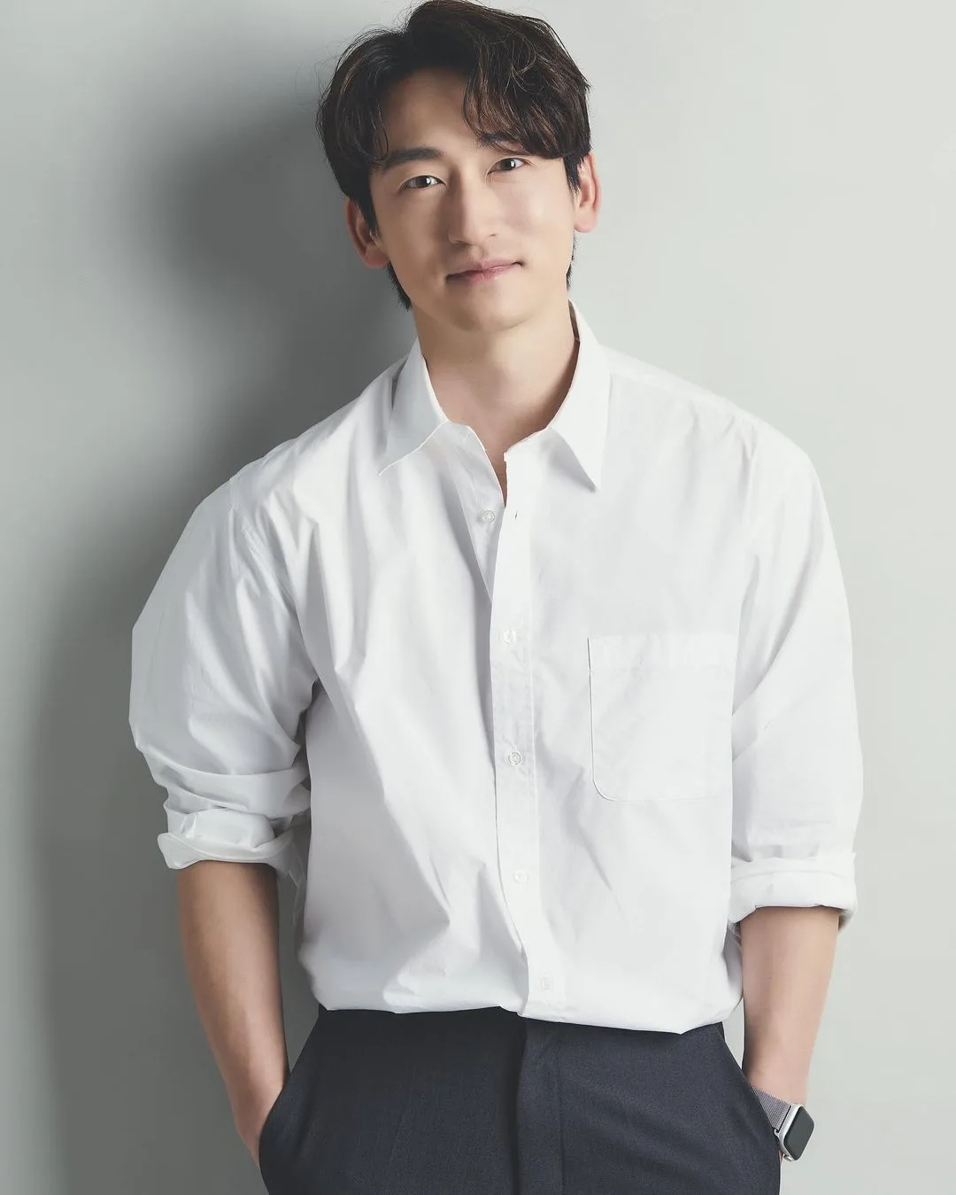 Portrait of South Korean actor Lee Doo-Seok