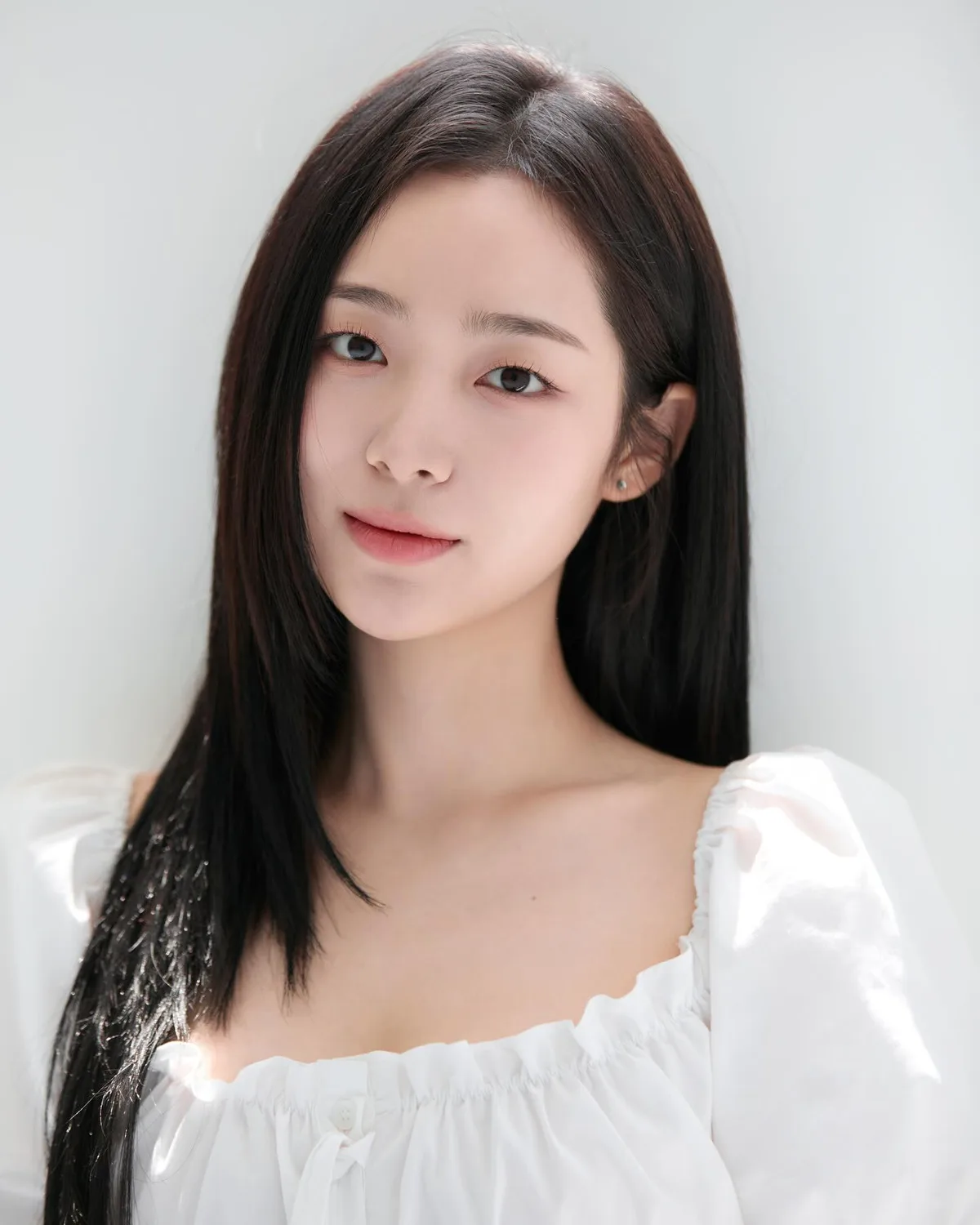 Oh Se-Eun portrait profile photograph