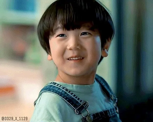 Portrait photograph of Kim Min-Ho